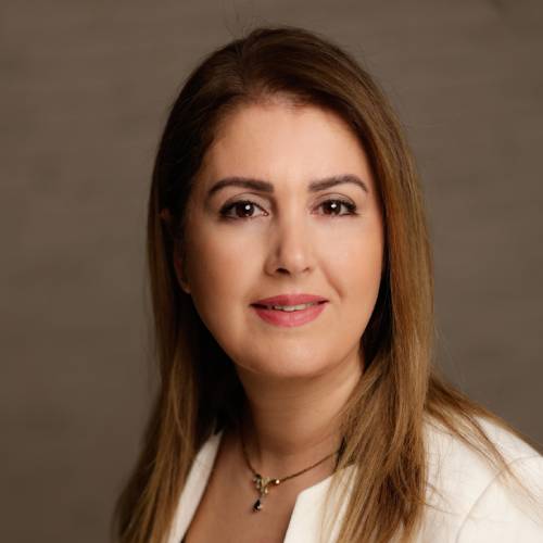 Dr. Leila Talebzadeh, Kassaprüferin